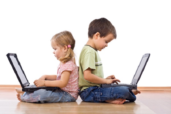 Anak-anak di Kawasan ASEAN Pilih Internet Dibandingkan TV